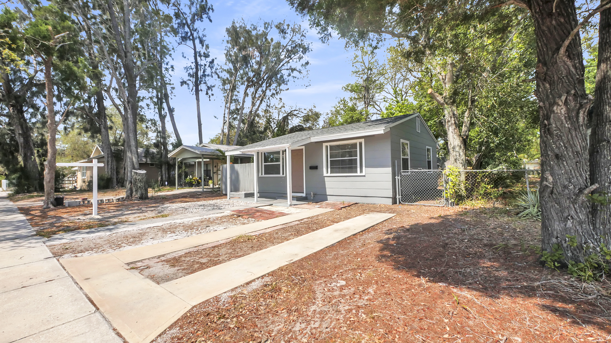 1711 45th Street South